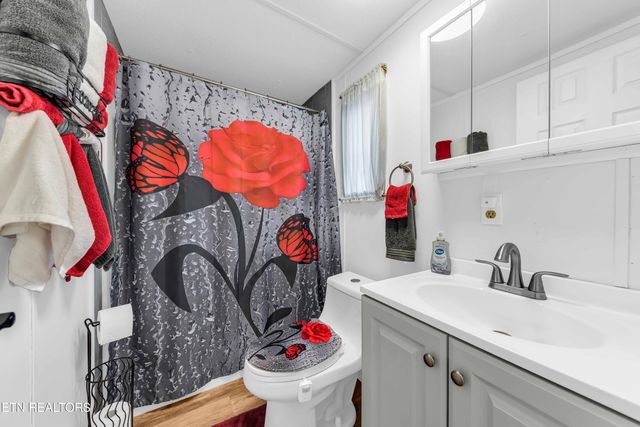 145 Pine Crest Drive, Maynardville, TN 37807