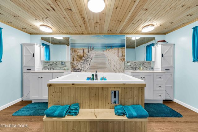 145 Pine Crest Drive, Maynardville, TN 37807