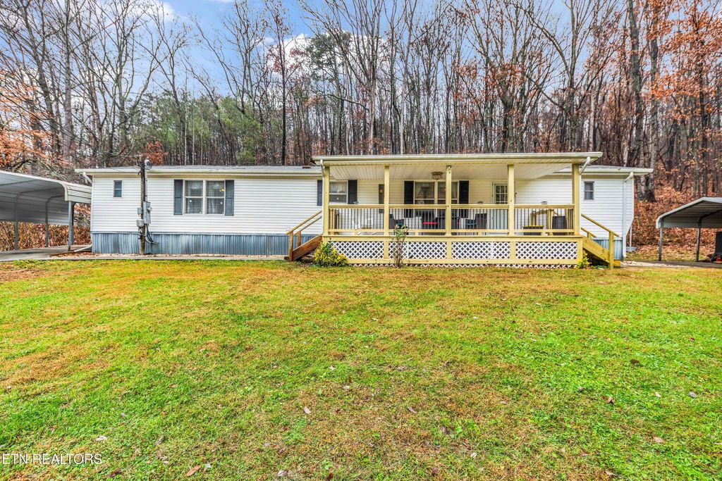 145 Pine Crest Drive, Maynardville, TN 37807