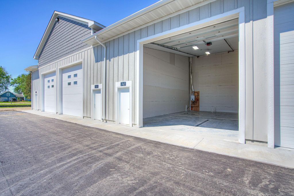 721 Industrial Boulevard E3, Watertown, MN 55388 — photo 3