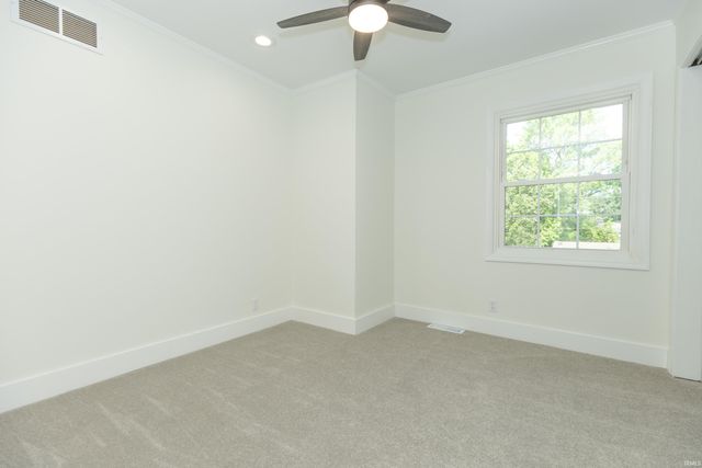 711 Carole Place, Newburgh, IN 47630