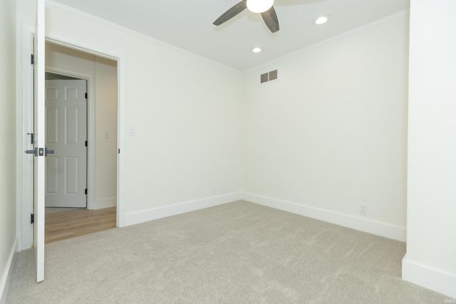 711 Carole Place, Newburgh, IN 47630