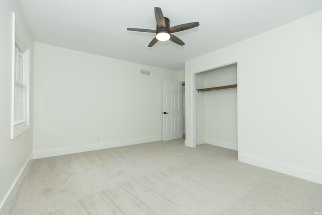 711 Carole Place, Newburgh, IN 47630