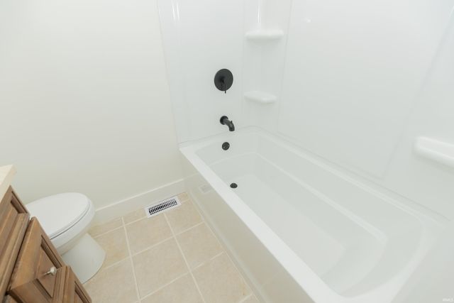 711 Carole Place, Newburgh, IN 47630