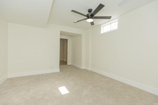 711 Carole Place, Newburgh, IN 47630