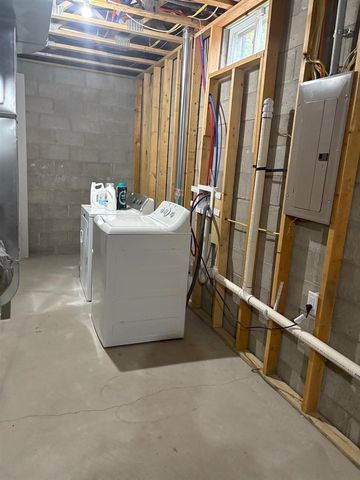 716 Leonard Avenue, Muskegon, MI 49442