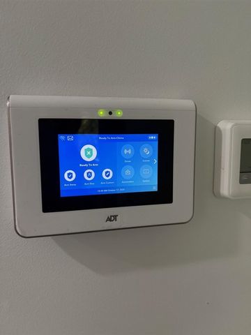 716 Leonard Avenue, Muskegon, MI 49442