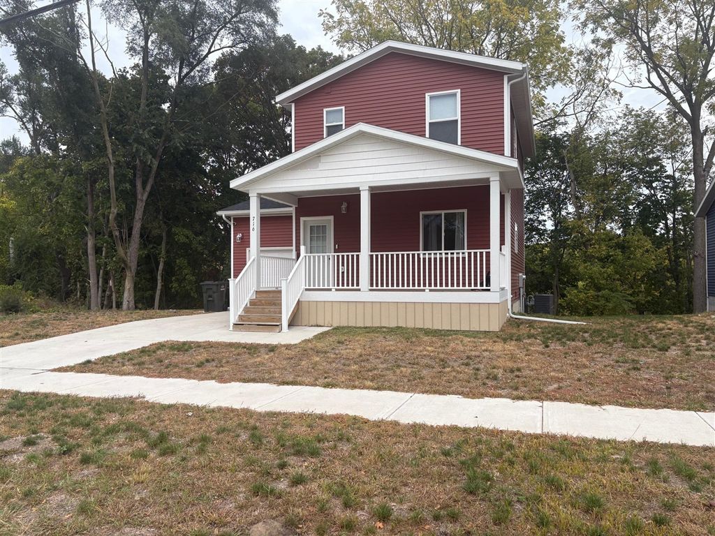 716 Leonard Avenue, Muskegon, MI 49442