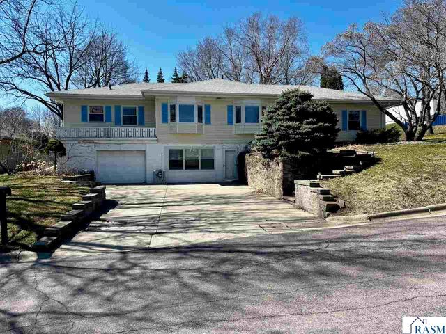 724 W Nassau Street, St. Peter, MN 56082