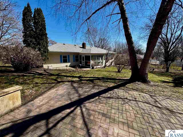 724 W Nassau Street, St. Peter, MN 56082