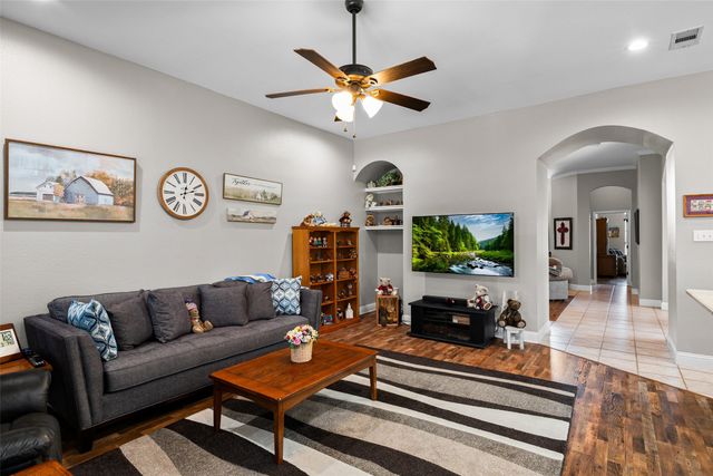 6905 Herman Jared Drive, North Richland Hills, TX 76182