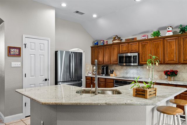 6905 Herman Jared Drive, North Richland Hills, TX 76182