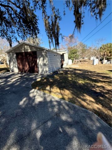 10292 E Pike Drive, Inverness, FL 34450