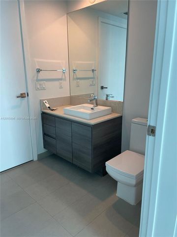 1080 Brickell Av 2209, Miami, FL 33131