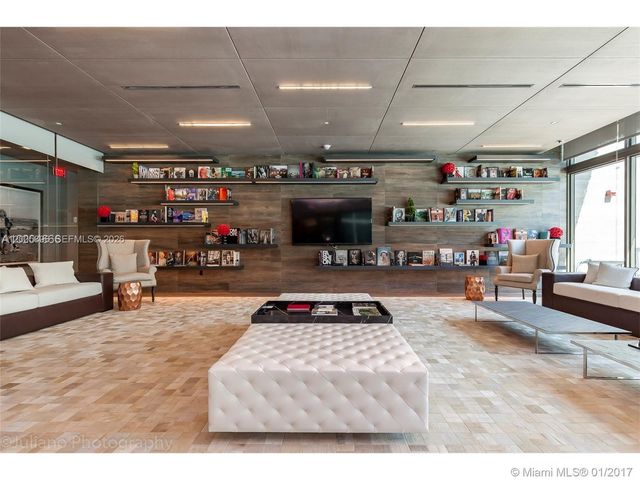 1080 Brickell Av 2209, Miami, FL 33131