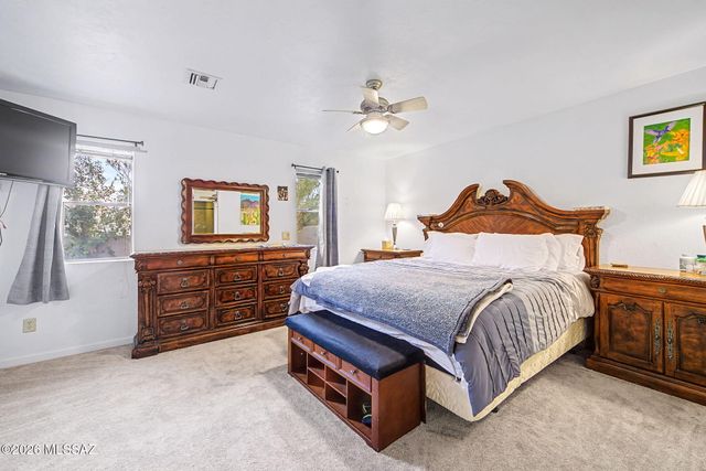 7402 E Wandering Road, Tucson, AZ 85750