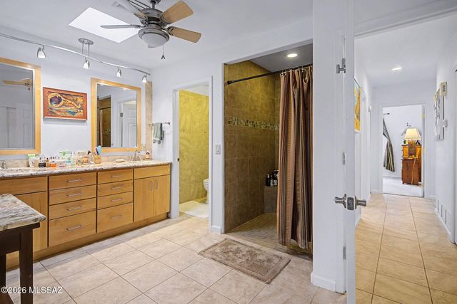 7402 E Wandering Road, Tucson, AZ 85750