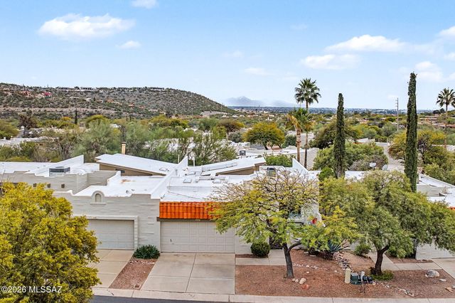 7402 E Wandering Road, Tucson, AZ 85750