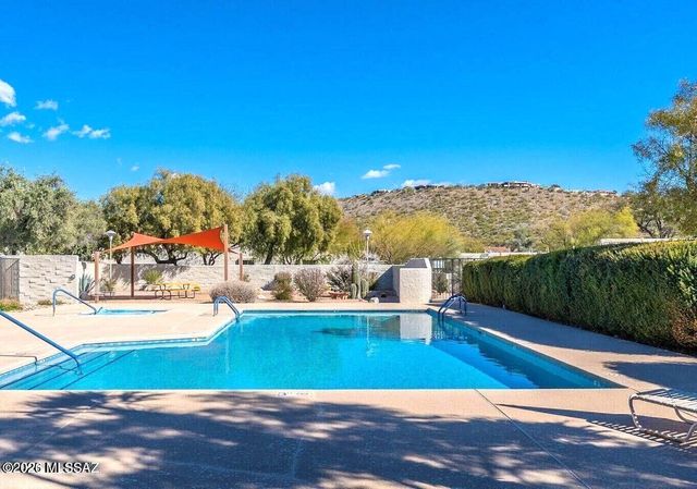 7402 E Wandering Road, Tucson, AZ 85750