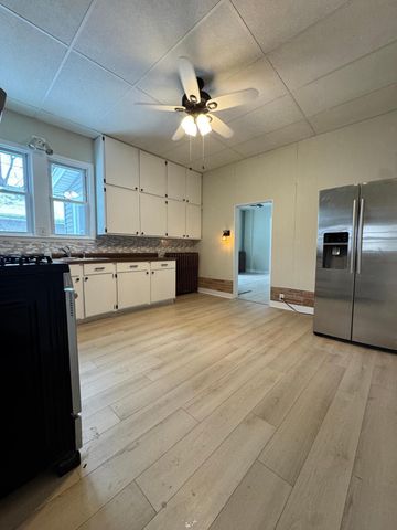 71 Winifred Street W, Saint Paul, MN 55107