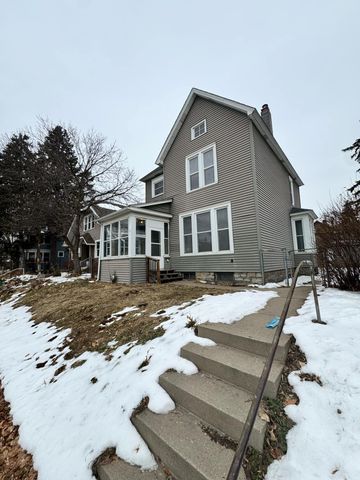 71 Winifred Street W, Saint Paul, MN 55107