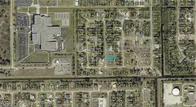 651 Crossarm AVE S, Lehigh Acres, FL 33974