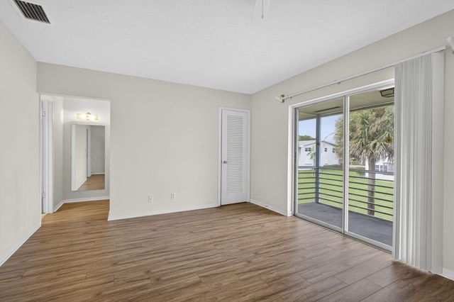 159 EASTHAMPTON G, West Palm Beach, FL 33417