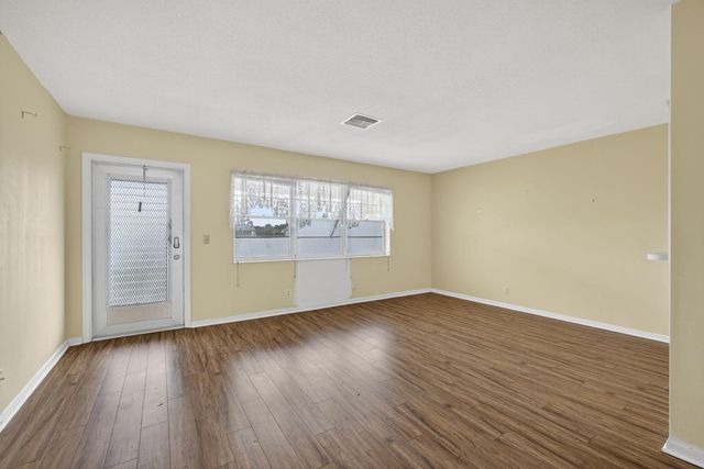 159 EASTHAMPTON G, West Palm Beach, FL 33417