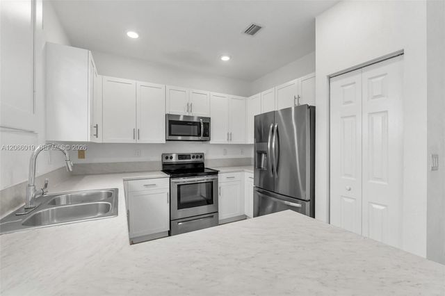 23142 SW 127th Place, Miami, FL 33170