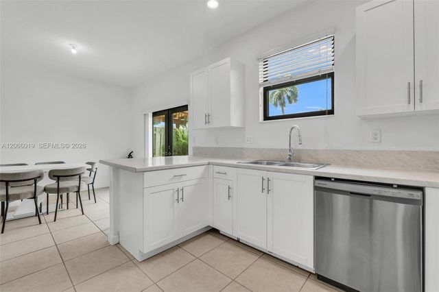 23142 SW 127th Place, Miami, FL 33170
