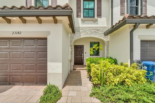 23142 SW 127th Place, Miami, FL 33170