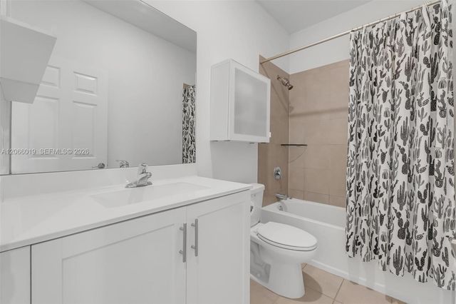 23142 SW 127th Place, Miami, FL 33170