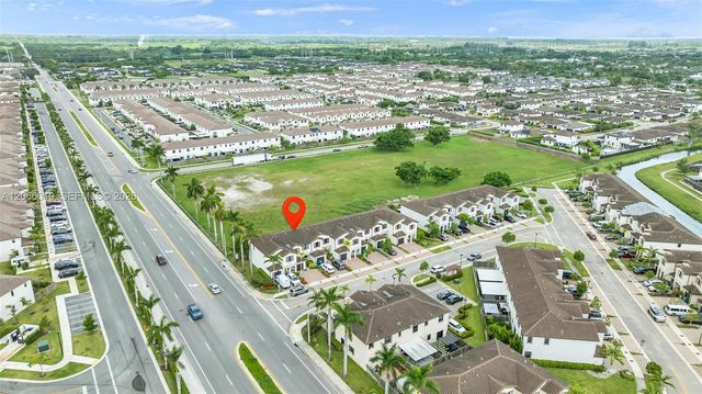 23142 SW 127th Place, Miami, FL 33170