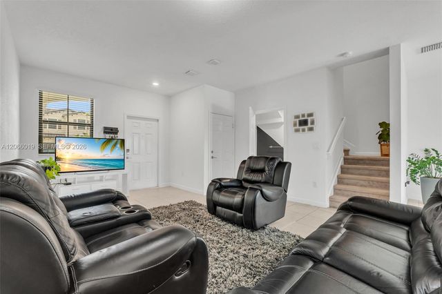 23142 SW 127th Place, Miami, FL 33170
