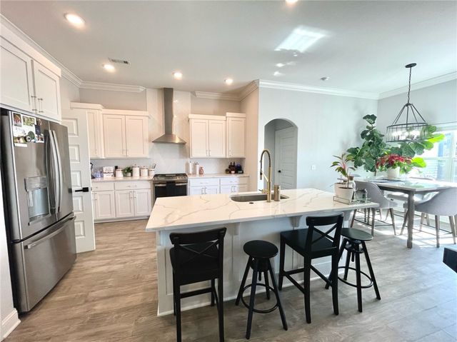 2014 W Chandler Avenue, Rogers, AR 72758