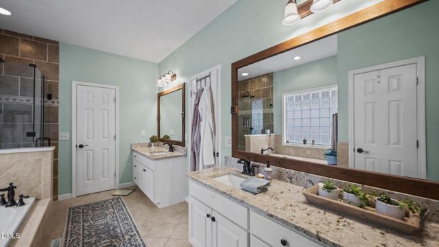 2524 Bellemont Alamance Road, Burlington, NC 27215