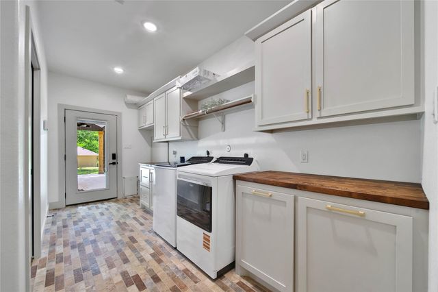 25915 Magnolia Drive, Splendora, TX 77372