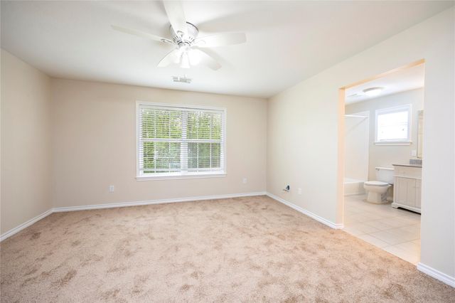 100 Artesian Way, New Caney, TX 77357