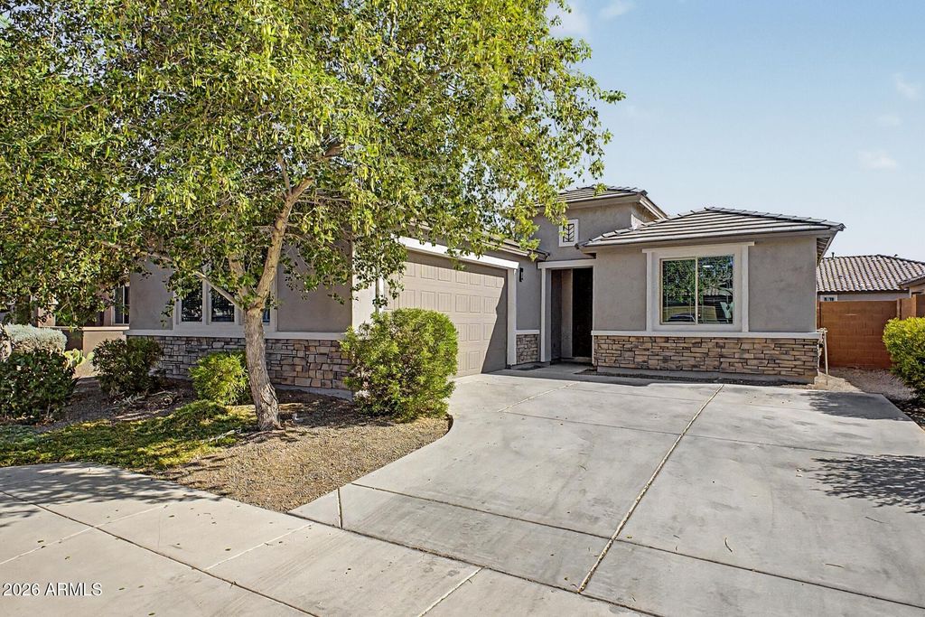26051 W LONE CACTUS Drive, Buckeye, AZ 85396 — exterior