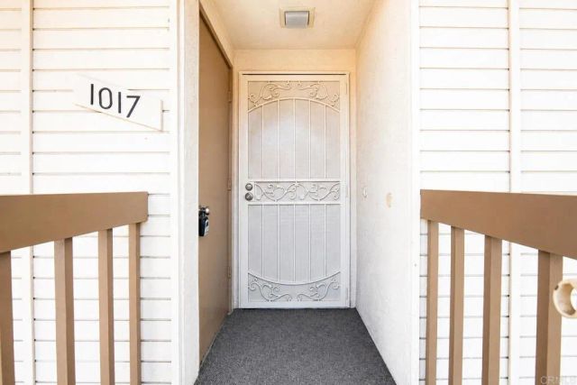1017 Martina Court, San Marcos, CA 92078