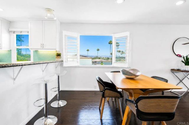 1017 Martina Court, San Marcos, CA 92078