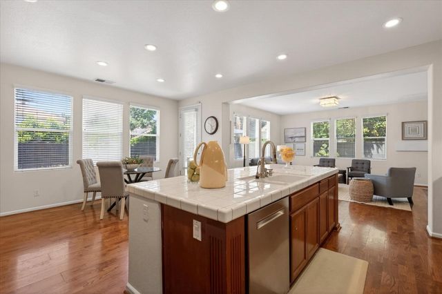 2727 Marshall Court, Tracy, CA 95377