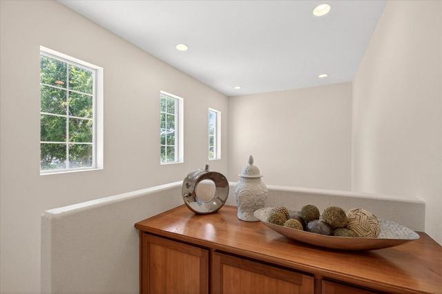 2727 Marshall Court, Tracy, CA 95377
