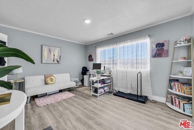 1109 W Francis Street H, Ontario, CA 91762