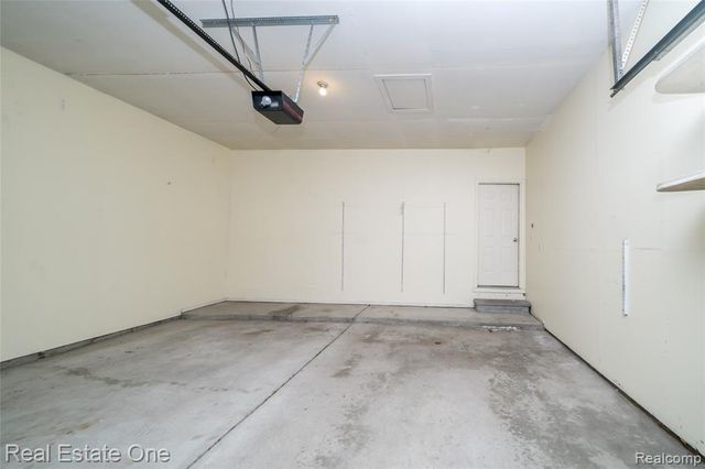 41474 Cornell Drive, Novi, MI 48377