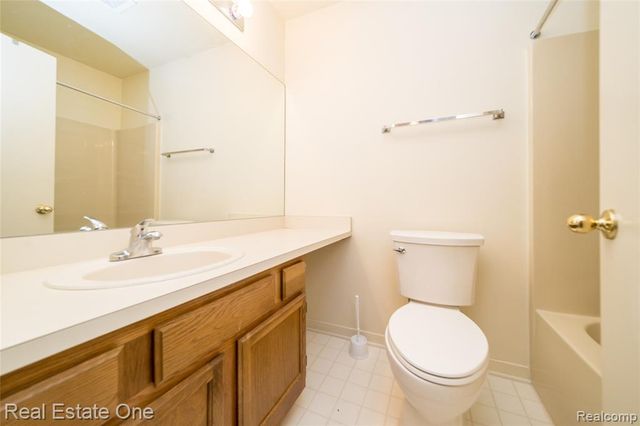 41474 Cornell Drive, Novi, MI 48377