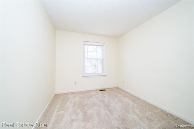 41474 Cornell Drive, Novi, MI 48377