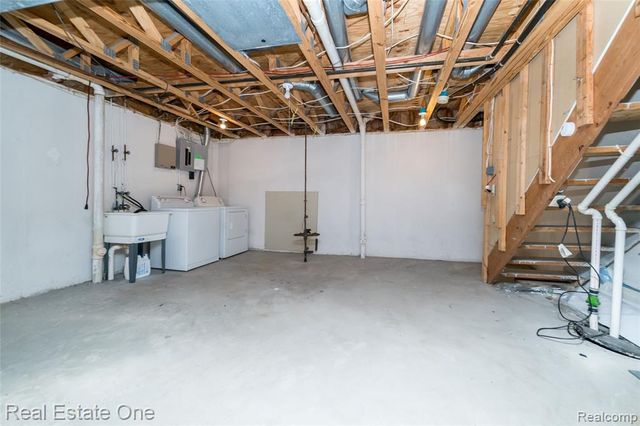 41474 Cornell Drive, Novi, MI 48377