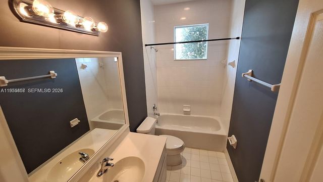 111 SE 7th Ave 0, Pompano Beach, FL 33060