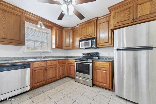 15020 Thelma Street, Biloxi, MS 39532